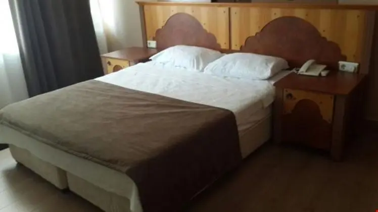 KRAL ODASI