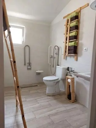 Ortak Ranzalı Oda, Sadece erkekler için