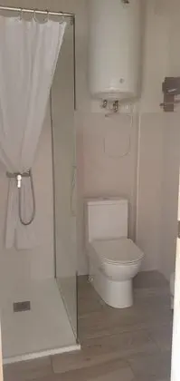 Ortak Ranzalı Oda, Sadece kadınlar için