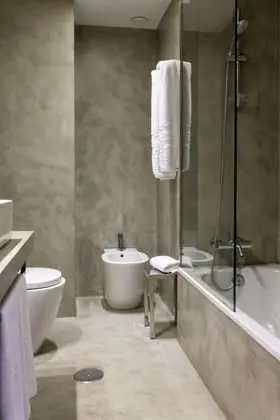 Standard Tek Büyük veya İki Ayrı Yataklı Oda