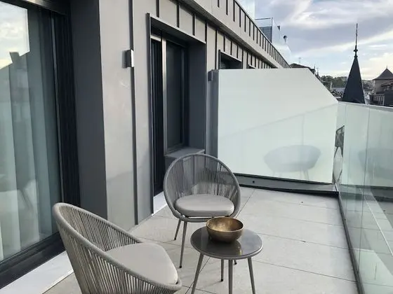 Superior Üç Kişilik Oda, Teras