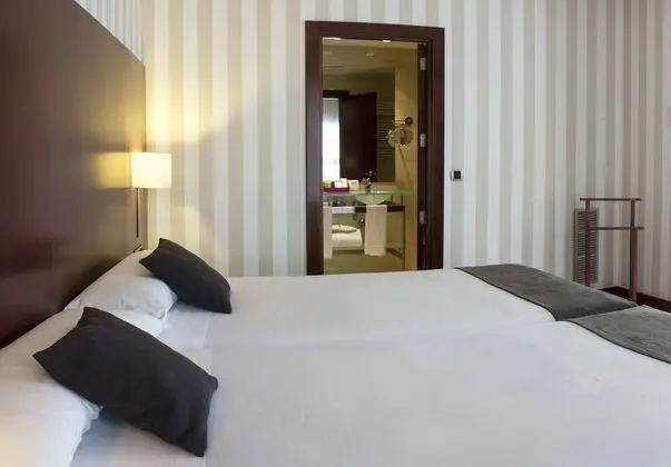 Tek Büyük Yataklı Oda (with extra bed)