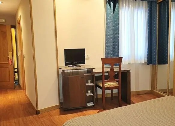 Economy Tek Büyük Yataklı Oda