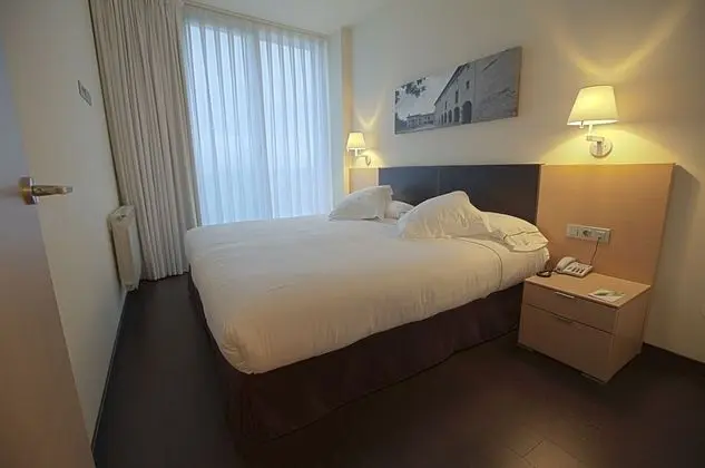 Family Oda, Şehir Manzaralı