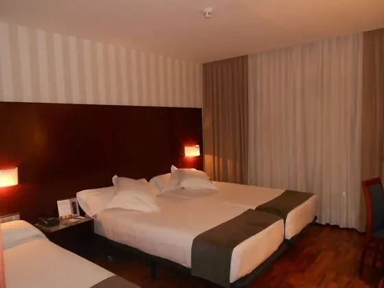 Standard Üç Kişilik Oda