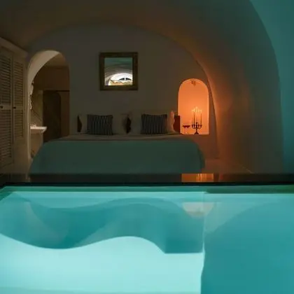 Honeymoon Stüdyo Süit, Sıcak Su Havuzu, Deniz Manzaralı (Annex, Indoor HotTub and Caldera View)