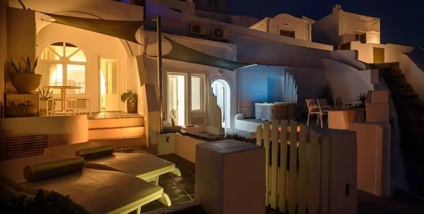 Honeymoon Stüdyo Süit, Sıcak Su Havuzu, Deniz Manzaralı (Annex, Indoor HotTub and Caldera View)