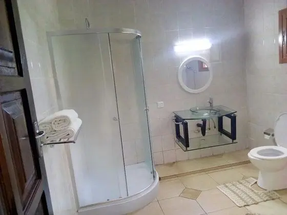 Exclusive Tek Büyük Yataklı Oda