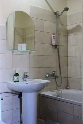 Standard Üç Kişilik Oda