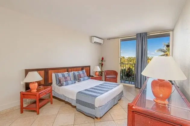 Chambre triple supérieure Salako vue mer