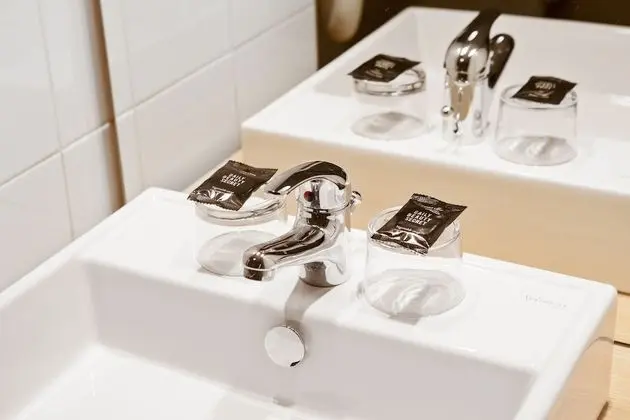 Standard Oda, 1 Büyük (Queen) Boy Yatak ve Çekyat, Sigara İçilmez