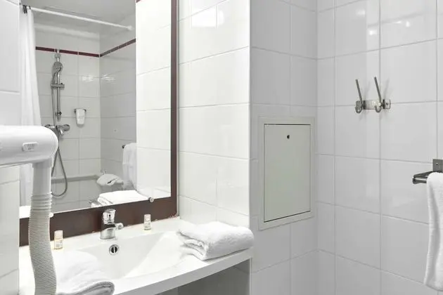 Standard Oda, 1 Çift Kişilik Yatak, Sigara İçilmez