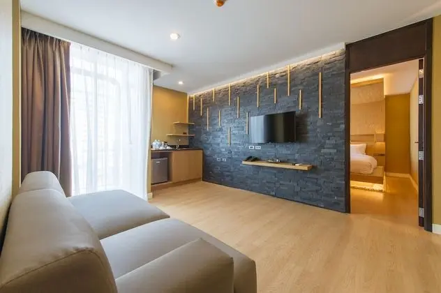 Deluxe Tek Büyük Yataklı Oda, Balkon
