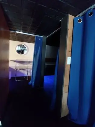Exclusive Ortak Ranzalı Oda, 1 Yatak Odası