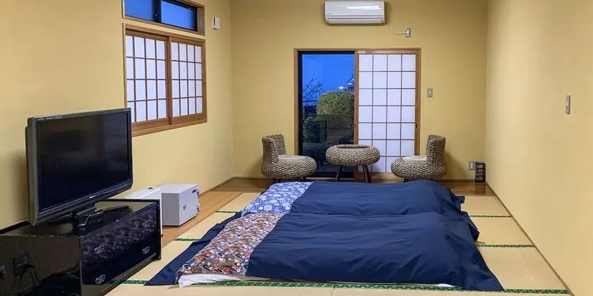 Traditional Oda, Sigara İçilmez (Japanese Room with Open-Air Bath)