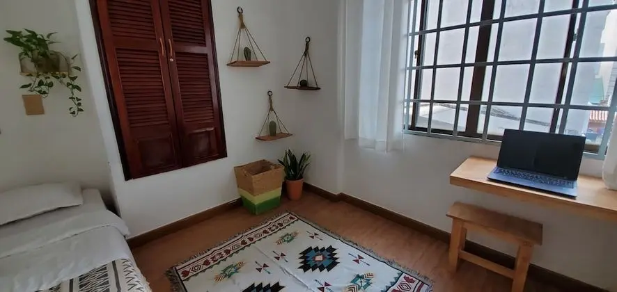 Design Tek Büyük Yataklı Oda