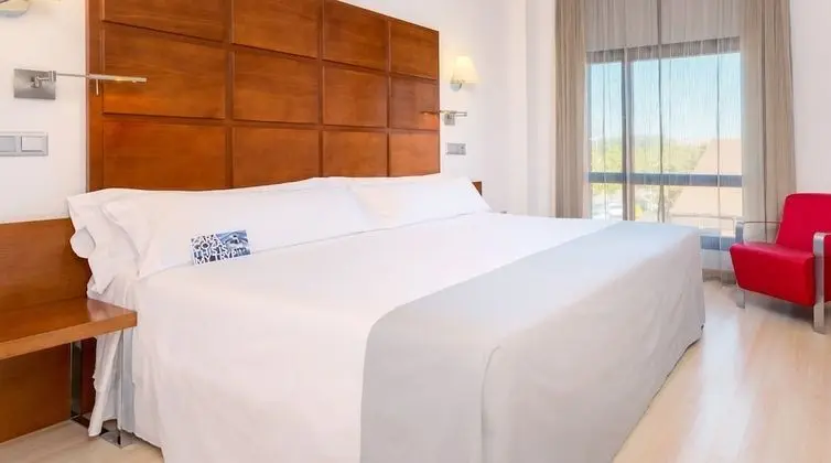 Premium Tek Büyük Yataklı Oda