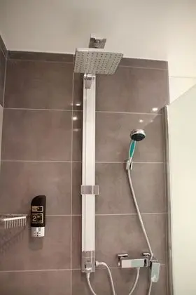 Üç Kişilik Oda, 3 Tek Kişilik Yatak