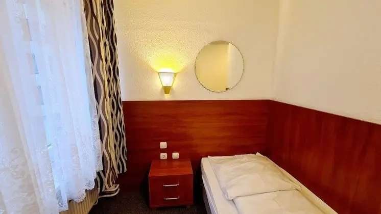 Tek Kişilik Oda
