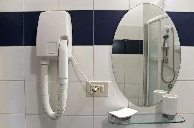 Tek Büyük Yataklı Oda (Ginepro)