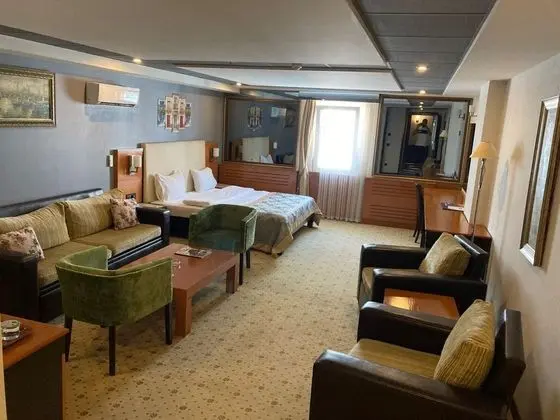 Grand Deluxe Suite-Jakuzili, Şehir Manzaralı, Jakuzili
