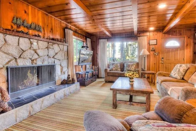 Ev, Birden Çok Yatak (Zephyr Cove Cabin)