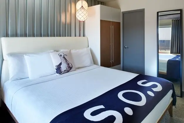 Deluxe Oda, 1 En Büyük (King) Boy Yatak, Balkon