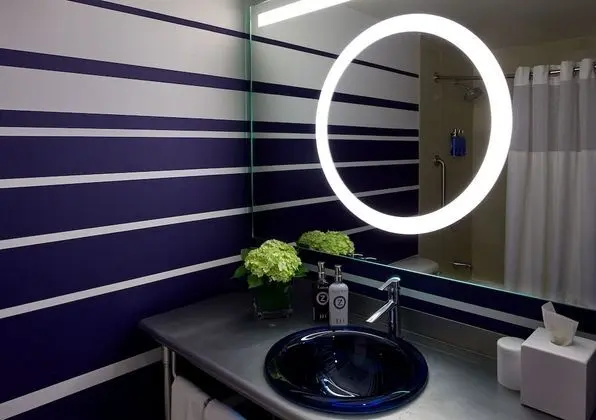 Deluxe Room, Partial Bay View, 2 Double Beds, Balcony,