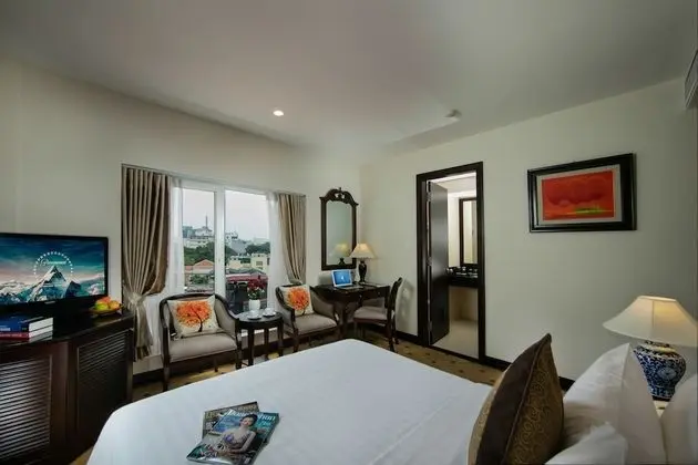 Premium Tek Büyük veya İki Ayrı Yataklı Oda, Şehir Manzaralı