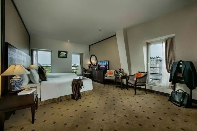 Süit, Şehir Manzaralı (Zephyr)