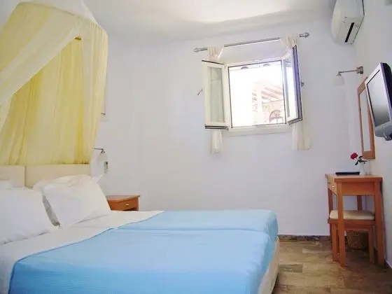 Economy Tek Büyük veya İki Ayrı Yataklı Oda (Basement - No Balcony)