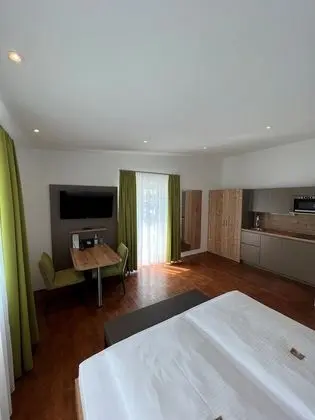 Grand Stüdyo, Sigara İçilmez