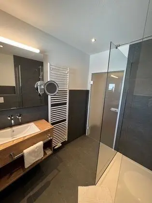 Grand Stüdyo, Sigara İçilmez