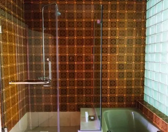 Deluxe Süit, 1 En Büyük (King) Boy Yatak, Balkon, Bahçe Manzaralı