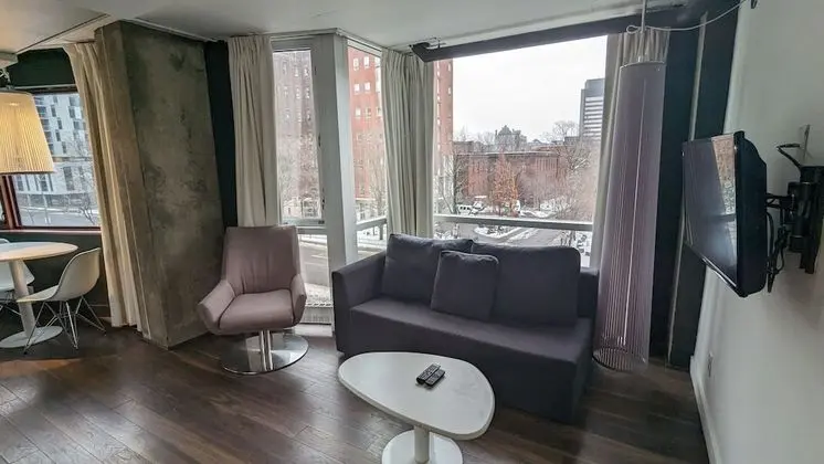 Çatı Katı (Loft), 1 Büyük (Queen) Boy Yatak