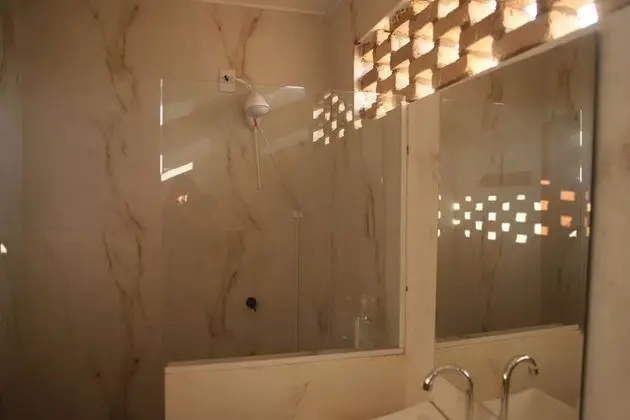 Superior Süit, Havuz Manzaralı