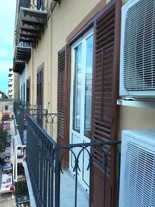 Basic Tek Büyük Yataklı Oda (External Bathroom - Room 4)