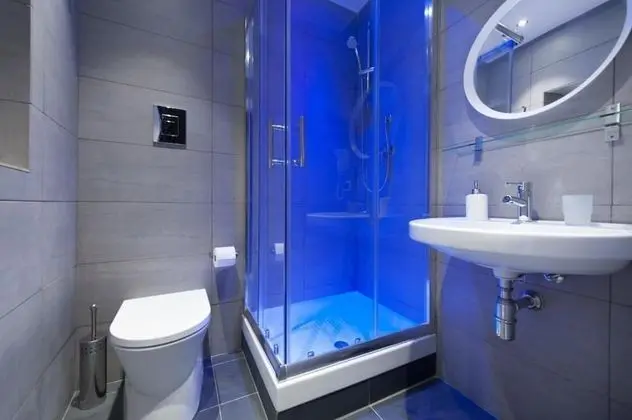 Standard Tek Büyük Yataklı Oda (Room 5)