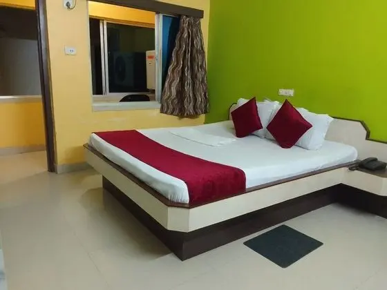 Deluxe Tek Büyük Yataklı Oda, 1 Yatak Odası, Şehir Manzaralı