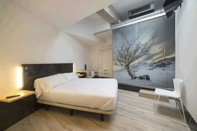 Tek Büyük Yataklı Oda