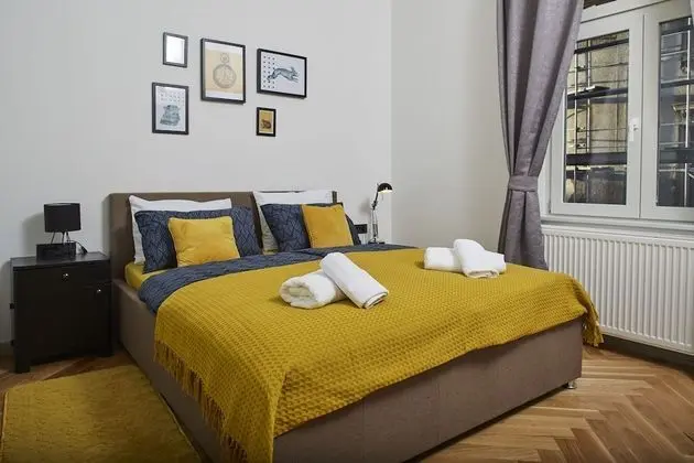 Deluxe Apart Daire (Zeitgeist)