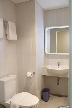 Standard Tek Büyük Yataklı Oda (Zest Double Room)