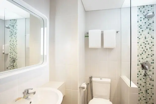 Standard Tek Büyük Yataklı Oda (Zest Double Room)