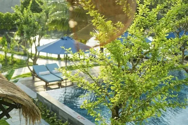 Deluxe Tek Büyük veya İki Ayrı Yataklı Oda, Bahçe Manzaralı