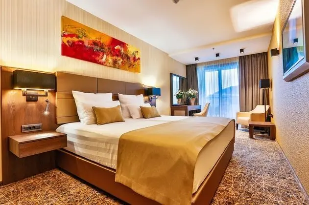 Apart Daire, 1 En Büyük (King) Boy Yatak, Deniz Manzaralı