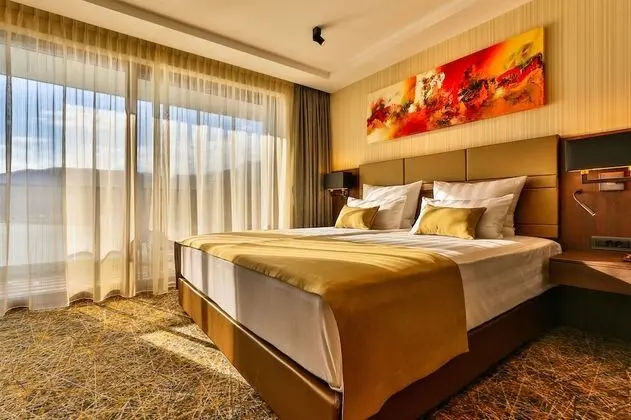 Deluxe Tek Büyük Yataklı Oda, 1 En Büyük (King) Boy Yatak, Deniz Manzaralı