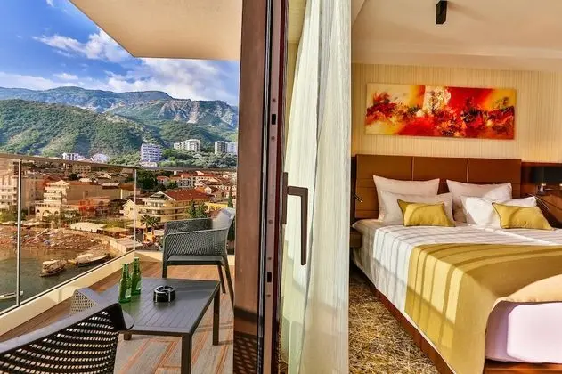 Deluxe Tek Büyük Yataklı Oda, 1 En Büyük (King) Boy Yatak, Deniz Manzaralı