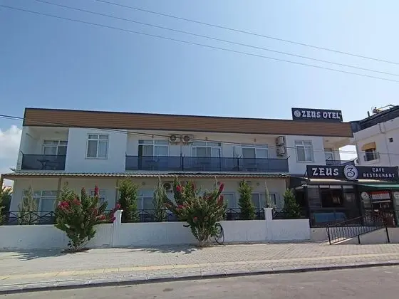 Aile Odası, Bahçe Manzaralı, 2. Kat