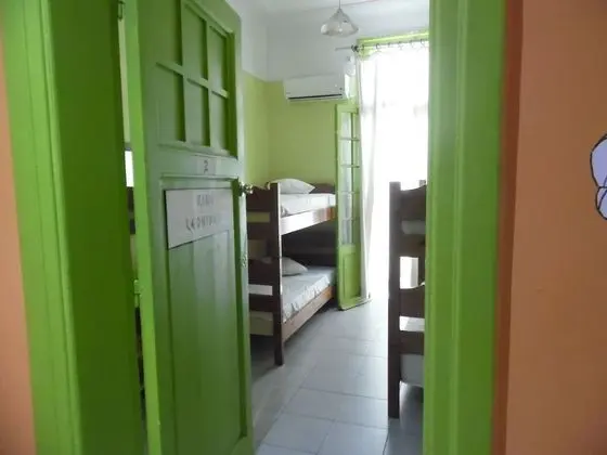 Ortak Ranzalı Oda, Ortak Banyo (4 beds)