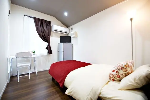 Ev (Private Vacation Home with 11 Rooms)